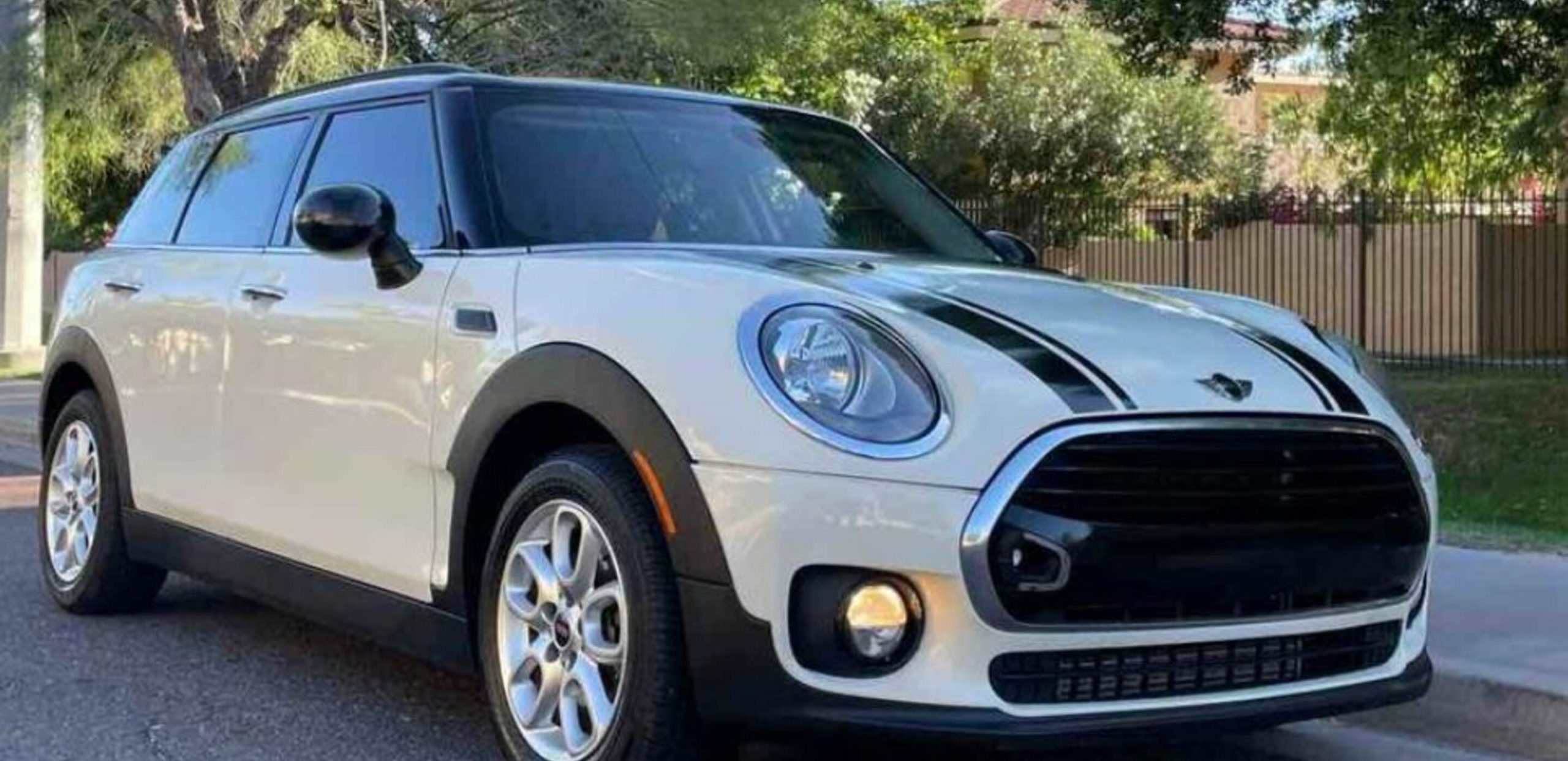 MINI Clubman 2016 for rent in San Diego Best Car Rental